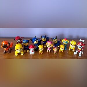 Paw Patrol Figure Lot